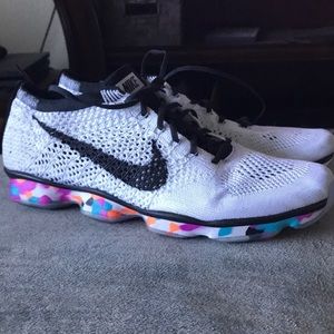 Almost New: Nike Fly Knit Zoom